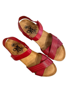 OTBT Womens Size 9M Harriett Woven Criss Cross Cork Wedge Sandal Leather Red